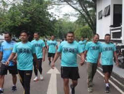 Semangat Pagi! Prajurit Kodim 1008/Tabalong Lari Bersama di Pendopo Bersinar