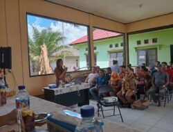Bhabinkamtibmas  Hadiri Musdesus Pembentukan Koperasi Di Desa Tanah Pitih Kec. Telawang.