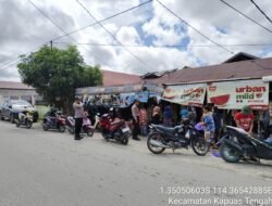Giat Piket Polsek Kapuas tengah Patroli ke pasar harian Pujon desa Pujon.