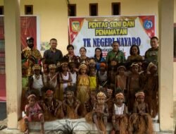 Peduli Pendidikan, Personel Satgas Yonif 611/Awl Apresiasi Pelepasan Siswa TK Nayaro