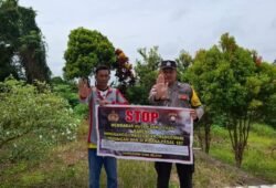 Bhabinkamtibmas Sosialisasi Larangan Karhutla Ke Warga Tanah Siang Selatan