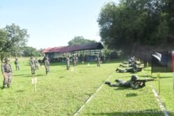 Kodim 1002/HST Tingkatkan Profesionalisme Prajurit Lewat Latihan Menembak