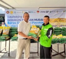 Holding Perkebunan Nusantara Hadirkan Program Pangan Murah di Pontianak Lewat Penjualan Beras SPHP