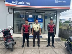 Jaga Kamtibmas Tetap Aman, Personel Satsamapta Polres Barsel patroli Obvit Bank