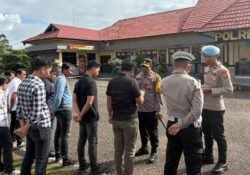 Apel Pagi, Kapolres Murung Raya Cek Perlengkapan Personel Pastikan Kesiapan Tugas Lapangan