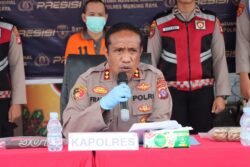 Polres Murung Raya Konferensi Pers Ungkap TP Pencabulan Anak Di Bawah Umur