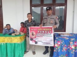 Cegah Pungutan Liar, Personel Polsek Karau Kuala Gencar Beri Imbauan Kepada Warga Masyarakat