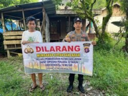 Cegah Karhutla, Personel Polsek Dusun Hilir Gencarkan Sosialisasi Terkait Larangan Karhutla