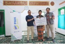 Kolaborasi Holding Perkebunan Nusantara dan PNM Hadirkan Sanitasi Smart di Mushola Nurul Iman Batang