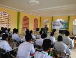 Mahasiswa STAI Muhajirin Antusias Ikuti Sosialisasi Wawasan Kebangsaan dari Danramil 1002-08/LAU