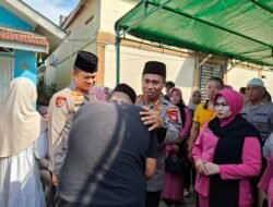 Kapolresta Pontianak Sambangi Rumah Duka Aipda Sugino, Wujud Empati dan Solidaritas Keluarga Besar Polresta