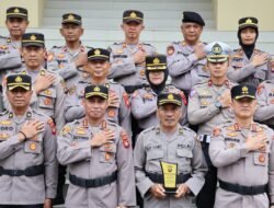 Polresta Pontianak Gelar Upacara Purna Bakti Kasat Tahti Kompol Budi Utomo
