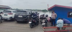 Polsek Kapuas Barat Gelar Patroli Rutin di Penyeberangan Fery