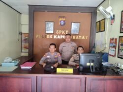 Guna Mencegah Terjadinya Gangguan Kamtibmas Terhadap Personil Dan Markas Komando (Mako), Personil Polsek Kapuas Barat Lakukan Siap Siaga Mako