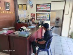 Berikan Pelayanan kepada Masyarakat yang ingin Membuat SKCK Di Kantor Polsek Kapuas Barat Barat