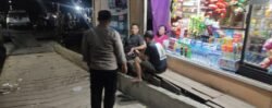 Antisipasi Kejahatan, Polsek Kapuas Barat Laksanakan Patroli Malam Hari