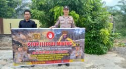 PERSONEL POLSEK PULAU PETAK LAKSANAKAN SOSIALISASI ILEGAL MINING KE MASYARAKAT GUNA PENCEGAHAN TAMBANG LIAR DI WILAYAH KECAMATAN PULAU PETAK