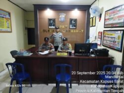 Guna Mencegah Terjadinya Gangguan Kamtibmas Terhadap Personil Dan Markas Komando (Mako), Personil Polsek Kapuas Barat Lakukan Siap Siaga Mako