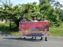 Selain Patroli, Personil Polsek Kapuas Barat Sosialisasikan Tentang Pencegahan Karhutla Ke Pada Masyarakat Desa Saka Mangkahai