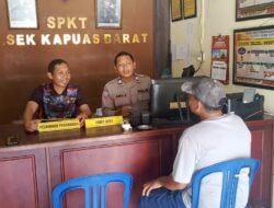 Berikan Pelayanan kepada Masyarakat yang ingin Membuat SKLKB Di Kantor Polsek Kapuas Barat Barat
