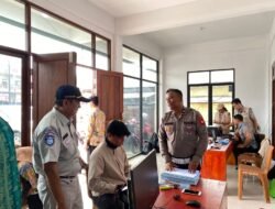 Hari Kedua Samsat Gokatan di Paloh, Antusias Warga Tetap Tinggi dan Layanan Berjalan Lebih Optimal