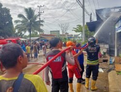 Sat Samapta Polres Murung Raya Sigap Bantu Padamkan Kebakaran Di Jl. A. Yani