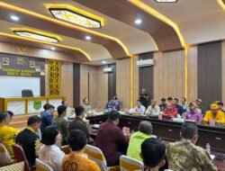 Fasilitasi Lanjutan Konflik Masyarakat Desa Dadahup dan Desa Tambak Bajai dengan PT. Kadira Nusa Permata Inti (KNPI), Kapolres Tegas dalam Hukum
