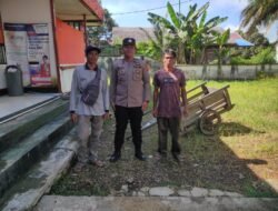 Personel Polsek Dusut Sosialisasikan Larangan Karhutla Dengan Warga
