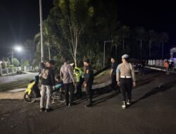 Patroli Malam, Personel Polres Murung Raya Sambangi Komplek Perkantoran Cegah Aksi Balapan Liar