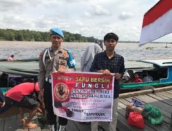 Personel Polsek Karau Kuala Gencar Imbau Masyarakat, Cegah Pungli Dengan Warga