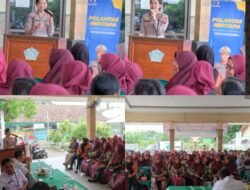 SAMSAT SIDOARJO KOTA SOSIALISASIKAN PAJAK DAN OPSEN PKB DAN BBNKB DI JUMPUTREJO KECAMATAN SUKODONO