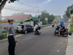 Satlantas Polres Sukamara Laksanakan Pengaturan Lalu Lintas Setiap Pagi