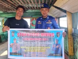 Satpolairud Polres Kapuas Laksanakan Patroli Perairan, Beri Imbauan Stop Penambangan Liar Di DAS Kapuas