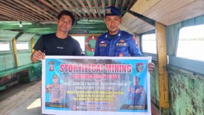 Satpolairud Polres Kapuas Laksanakan Patroli Perairan, Beri Imbauan Stop Penambangan Liar Di DAS Kapuas