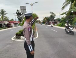 Hadir di Tengah Masyarakat, Satlantas Polres Kapuas Pengaturan Pagi