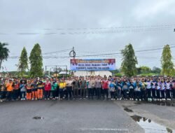 Kolaborasi Peduli Lingkungan, Kapolres Barsel Pimpin Gerakkan Indonesia ASRI Bersihkan Taman Iring Witu