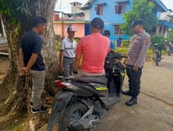 Antisipasi Pungli, Personel Polsek Dusun Hilir Gencarkan Sosialisasi Larangan Pungli Dengan Warga