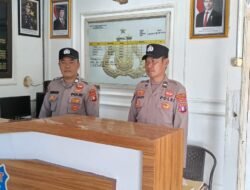 Siaga Mako personil Polsek kapuas tengah siap berikan pelayanan kepada masyarakat