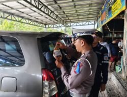 Operasi Keselamatan Telabang 2026, Satlantas Polres Murung Raya Gencarkan Ramcek dan Pasang Stiker di Mobil Travel