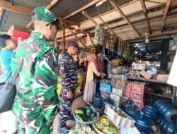 TNI AL Turun Langsung, Posal Kendawangan Kodaeral XII Kawal Sembako Aman dan Layak Konsumsi