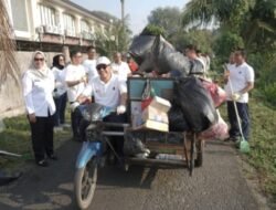 Aksi Bersih Lingkungan PalmCo, Wujud Komitmen Holding Perkebunan Nusantara Menuju Indonesia Asri