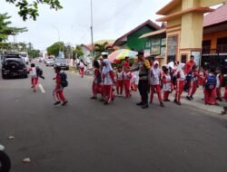 Wujudkan Rasa Aman, Patroli Presisi Polres Seruyan Kawal Kepulangan Pelajar hingga Ibadah Shalat Jumat