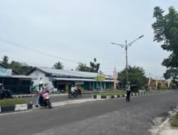 Hadirkan Rasa Aman Pagi Hari, Satlantas Polres Sukamara Siaga Atur Lalu Lintas di Titik Rawan dan Depan Sekolah