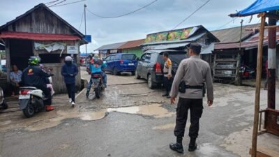 Polsek Kapuas Barat Gelar Patroli Rutin di Penyeberangan Fery