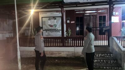 Pastikan Jakatan Raya Aman, Polsek Rungan Tunjukkan Kehadiran Negara di Tengah Warga