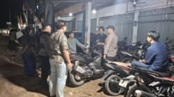 Hadirkan Rasa Aman, Polsek Manuhing Jaga Ketat Wilayah Rawan Kriminalitas Hingga Larut Malam