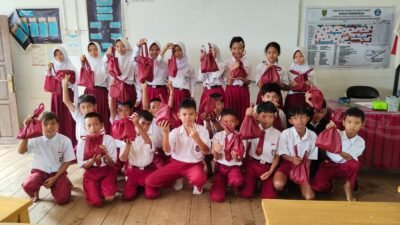*Polsek Dusun Tengah Monitoring Distribusi Program Makan Bergizi di 17 Sekolah, 2.321 Siswa Terima Manfaat*