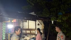 Polsek Kahut Pastikan Malam di Tumbang Miri Tetap Kondusif Lewat Patroli Sambang Warga