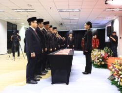 PERKUAT KINERJA ORGANISASI, OJK LANTIK KEPALA DEPARTEMEN DAN KEPALA OJK DAERAH
