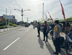 Polisi Gencar Atur Lalu Lintas di Pasar Ramadhan Puruk Cahu